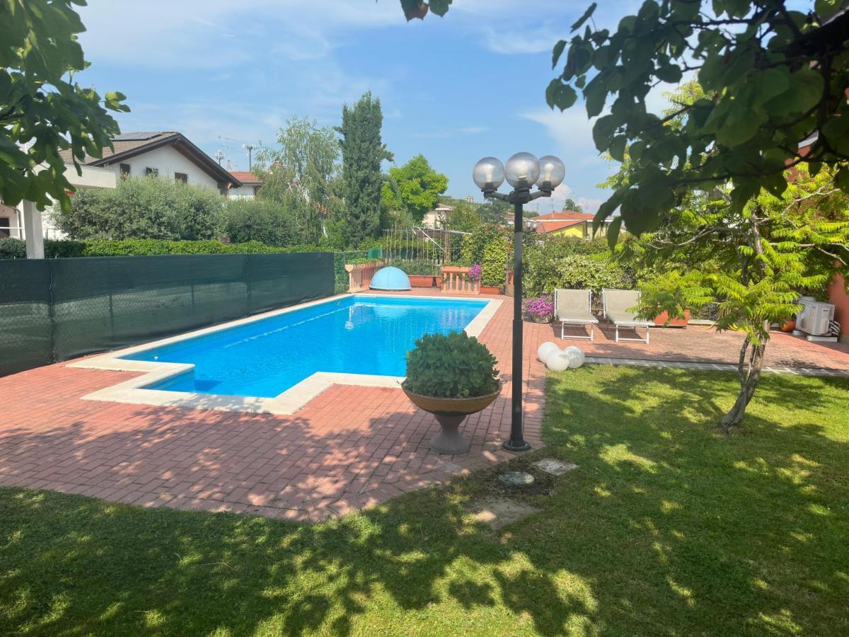 Casa Fanny Hotel Castelnuovo del Garda Luaran gambar